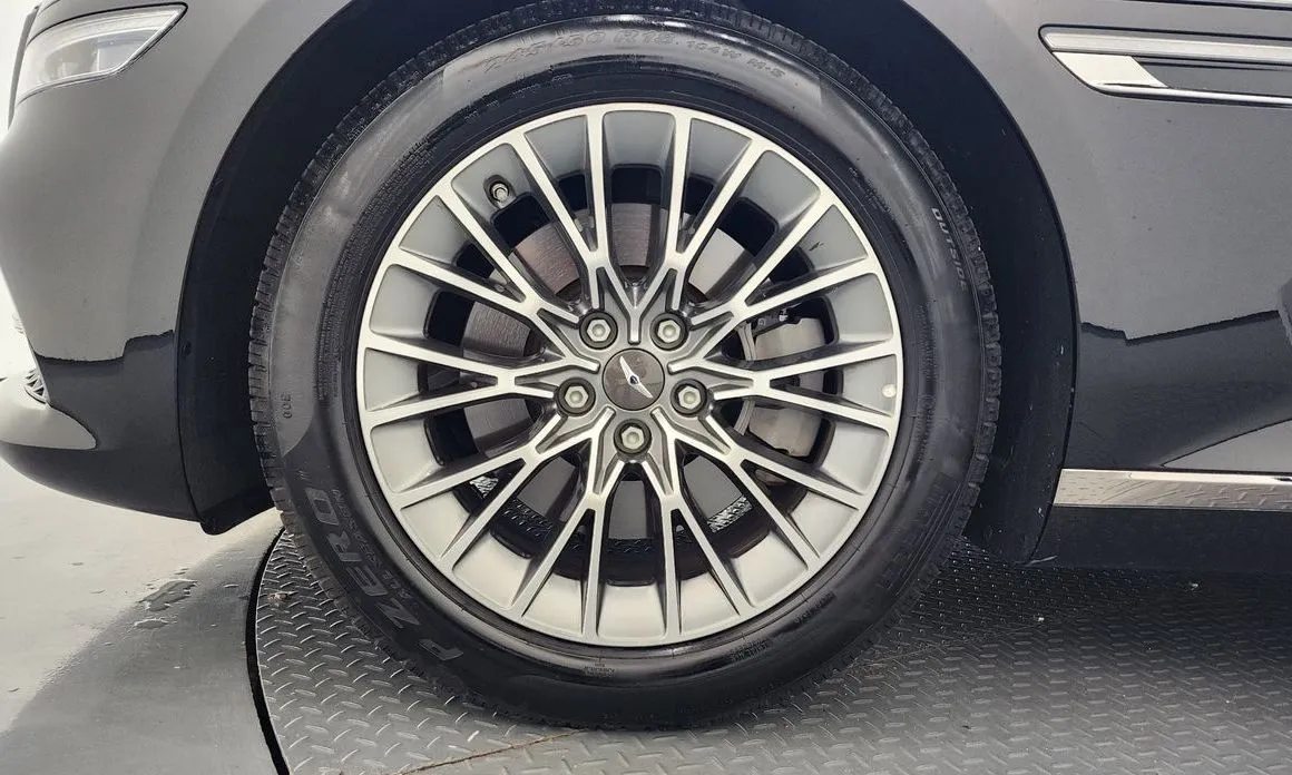 Genesis G80 — фото 10