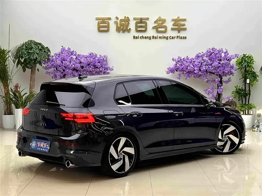 Volkswagen Golf GTI — фото 2