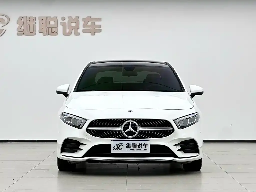Mercedes-Benz A-Class — фото 10