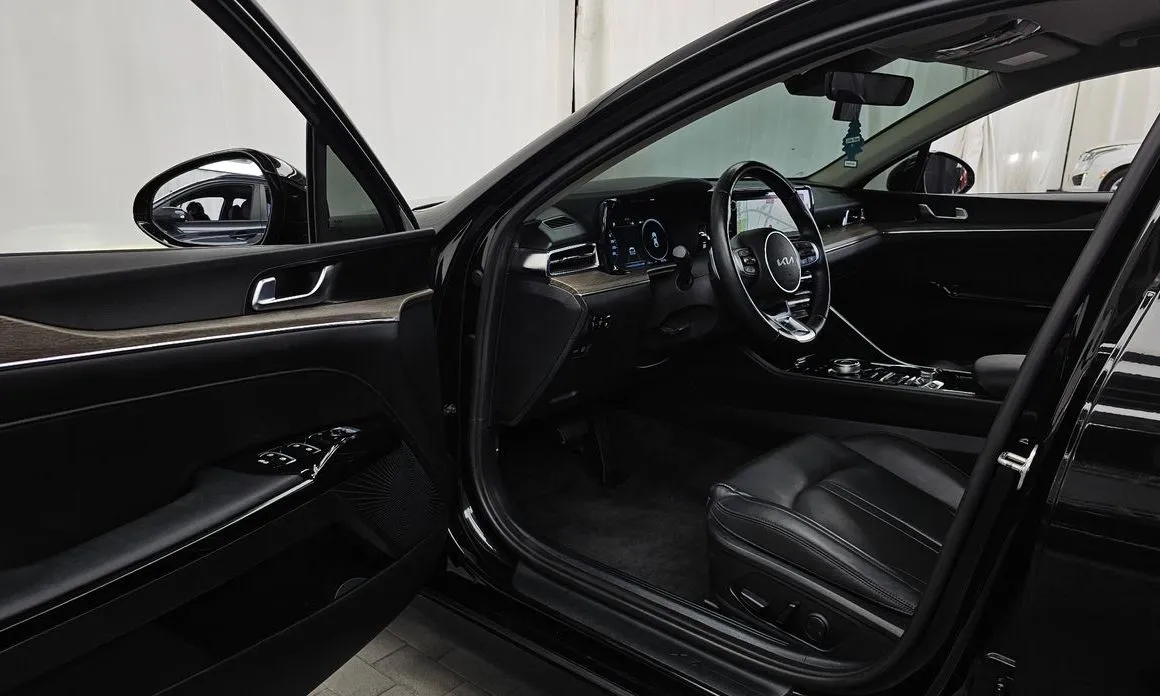 Kia K5 — фото 10
