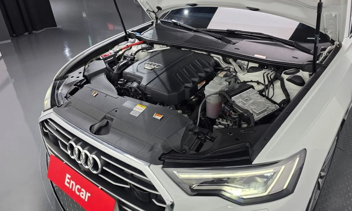 Audi A6 — фото 9