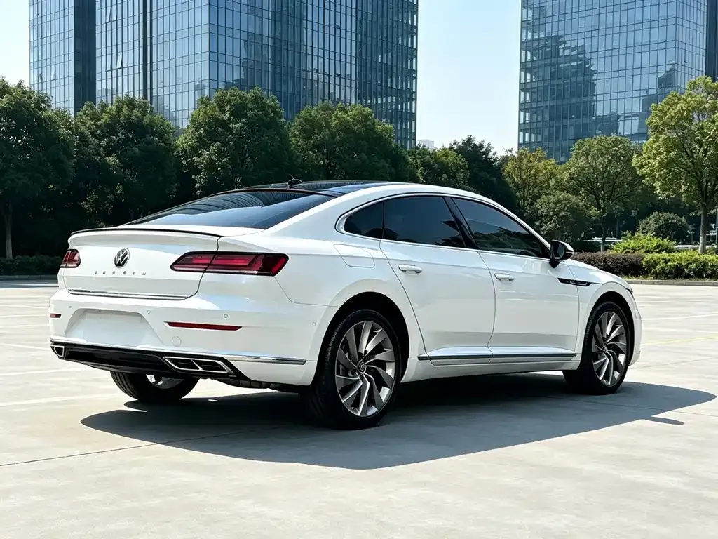 Volkswagen CC — фото 7