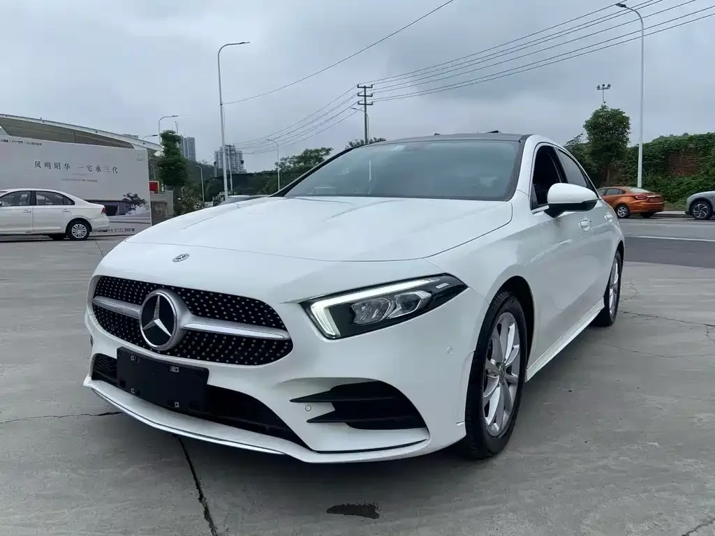 Mercedes-Benz A-Class — фото 1