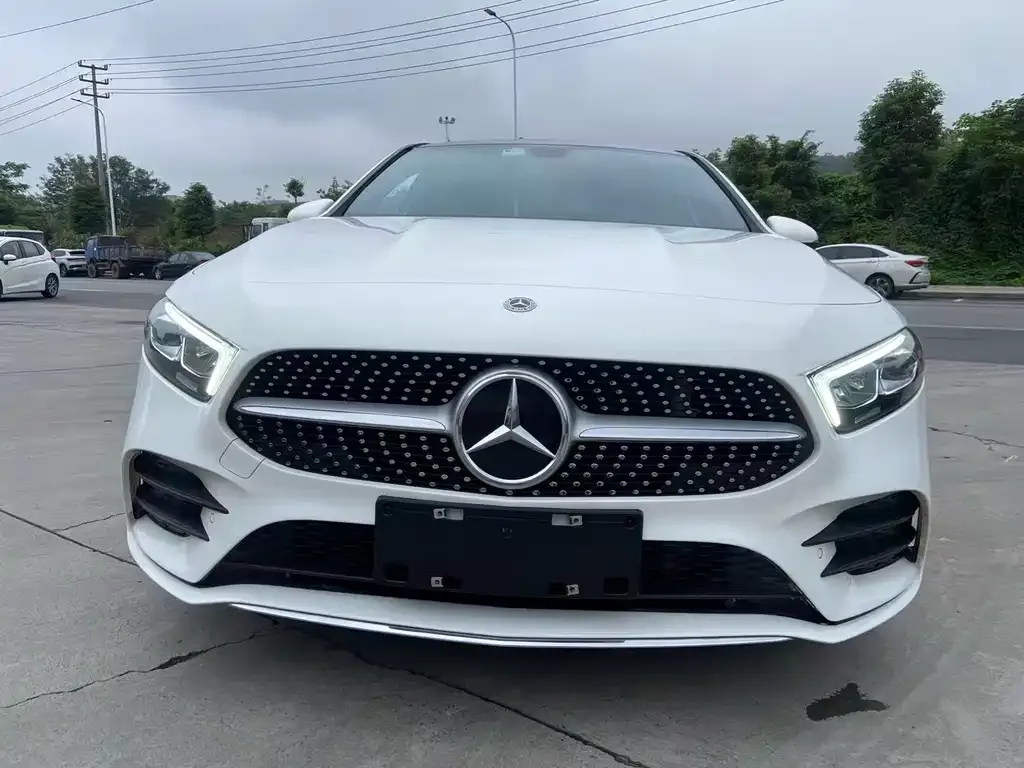 Mercedes-Benz A-Class — фото 10