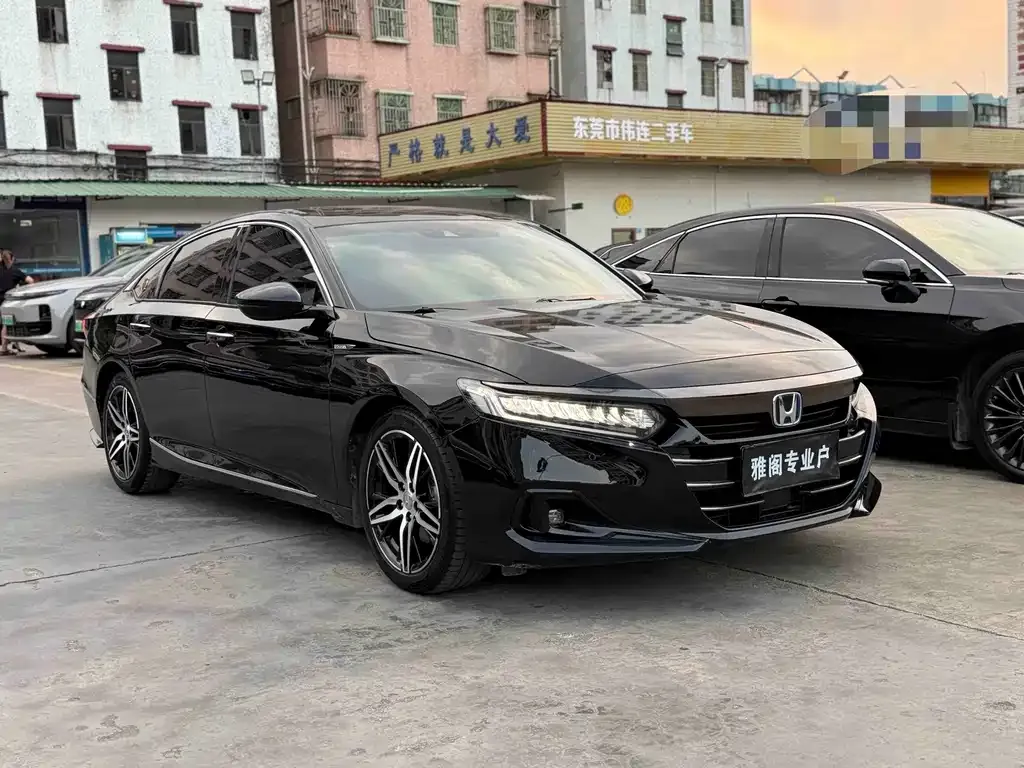 Honda Accord — фото 4