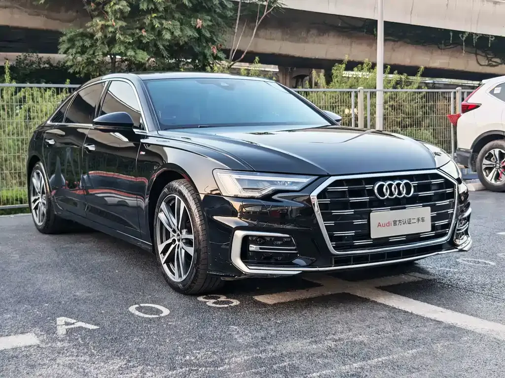 Audi A6L — фото 7