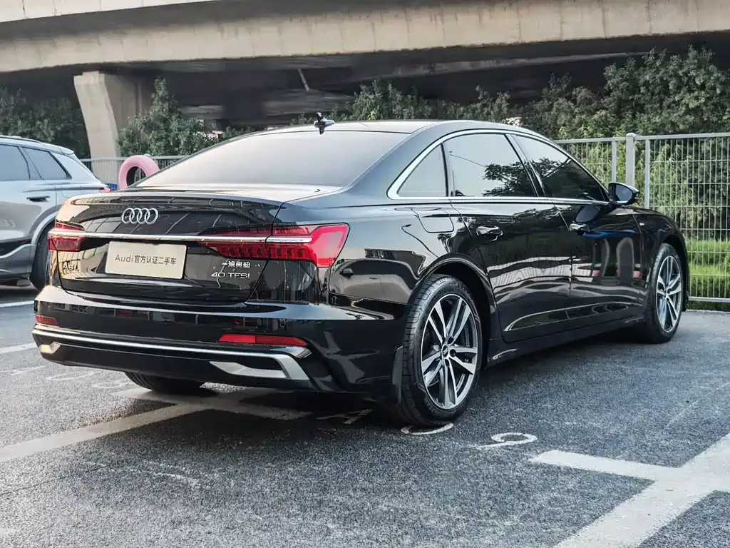 Audi A6L — фото 9