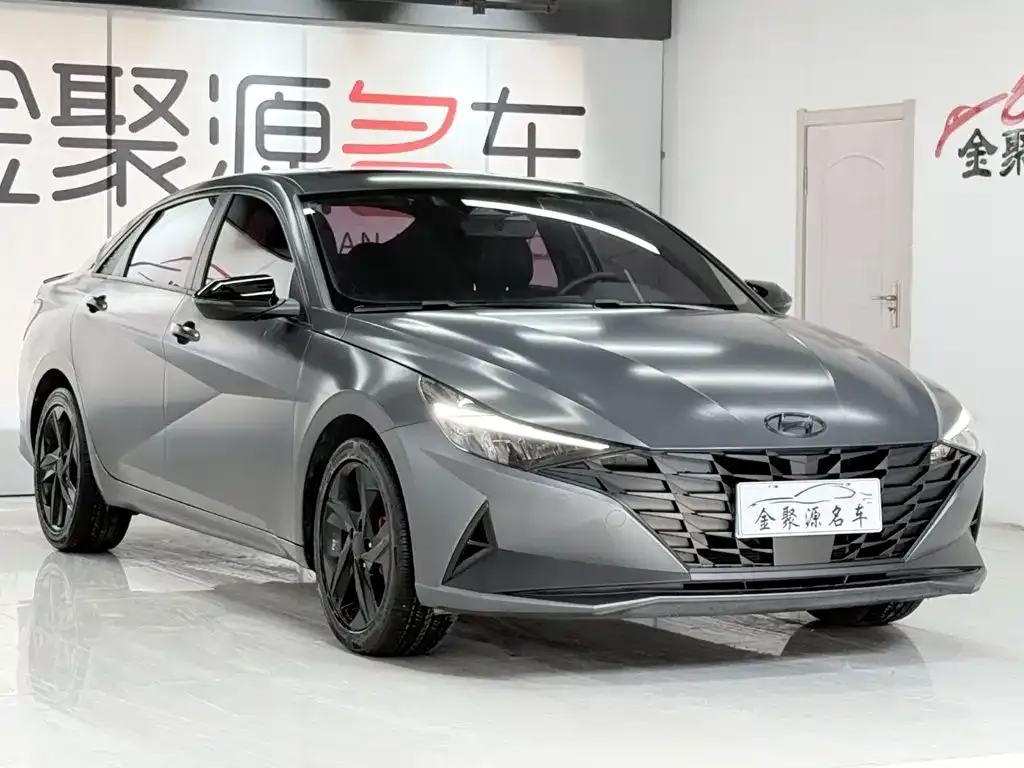 Hyundai Elantra — фото 7