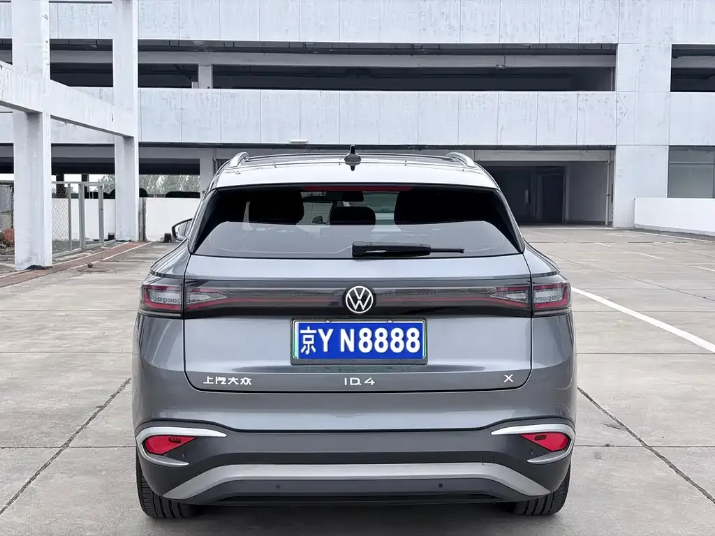 Volkswagen ID.4 X — фото 8