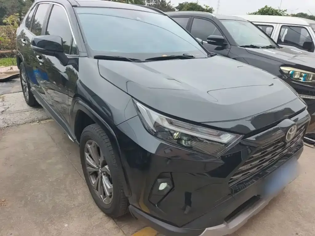 Toyota RAV4 — фото 9