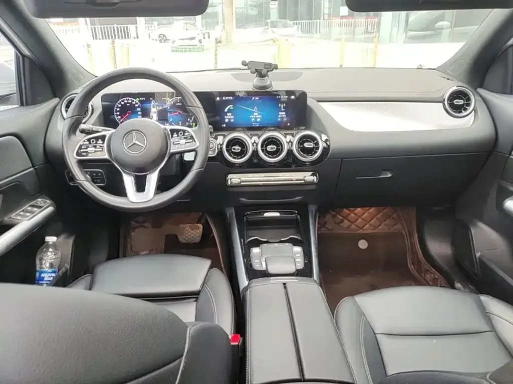 Mercedes-Benz GLA — фото 5
