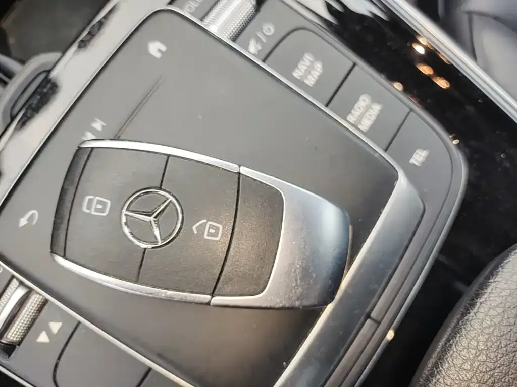 Mercedes-Benz GLA — фото 2