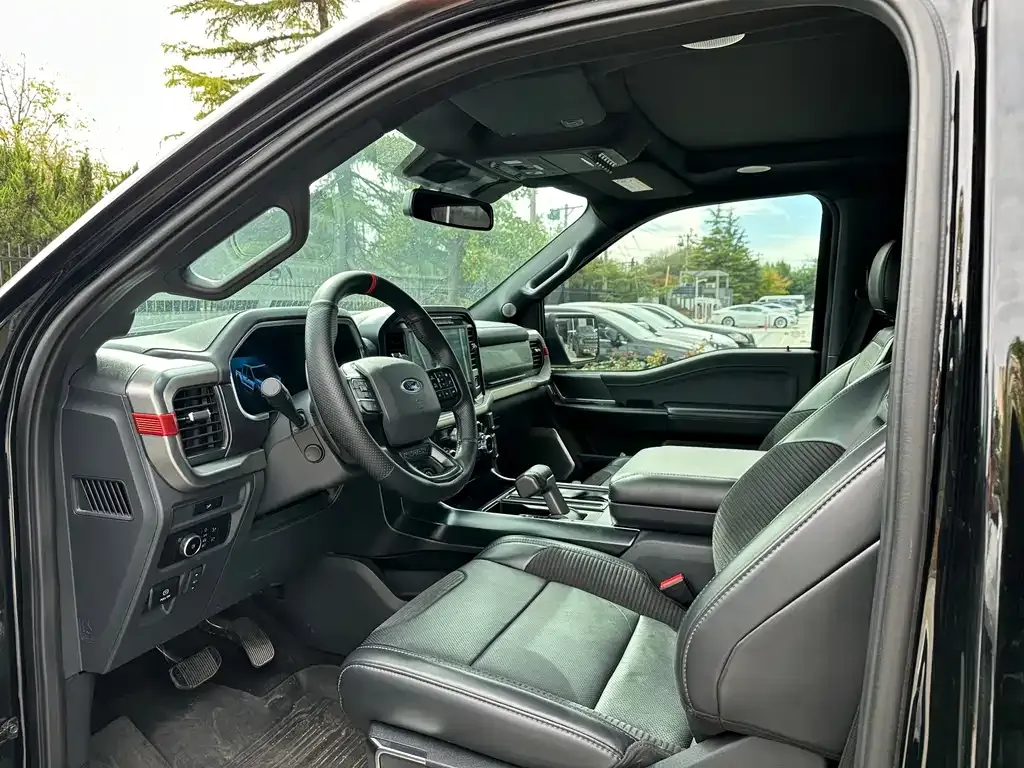 Ford F-150 Raptor — фото 5
