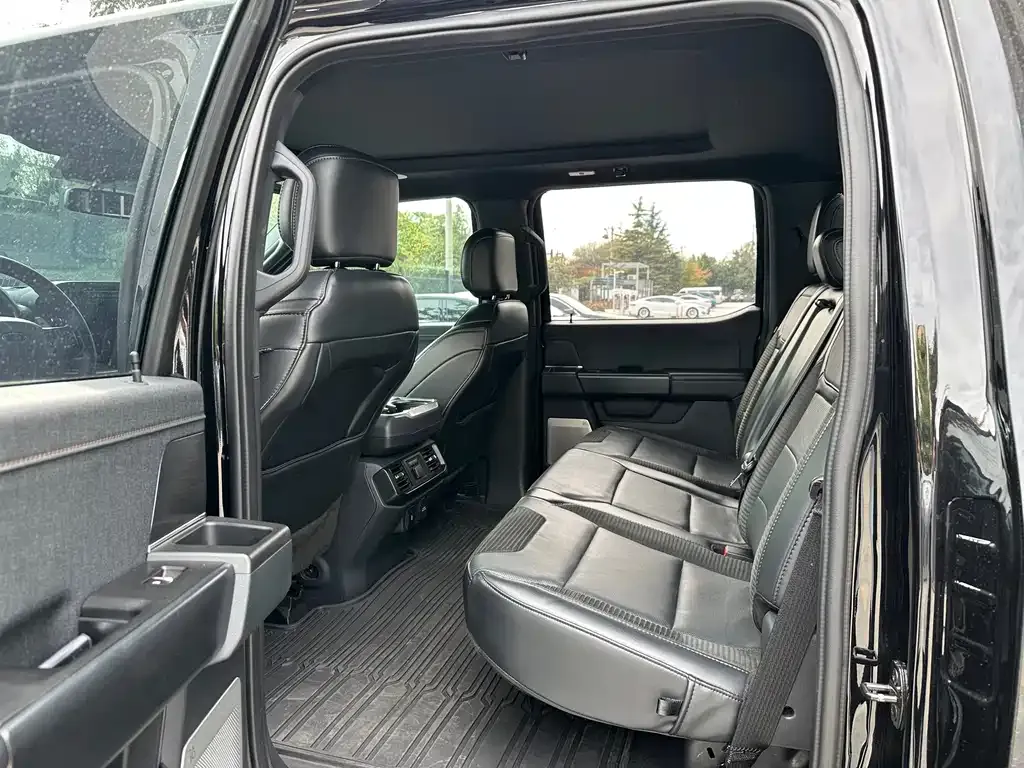 Ford F-150 Raptor — фото 2