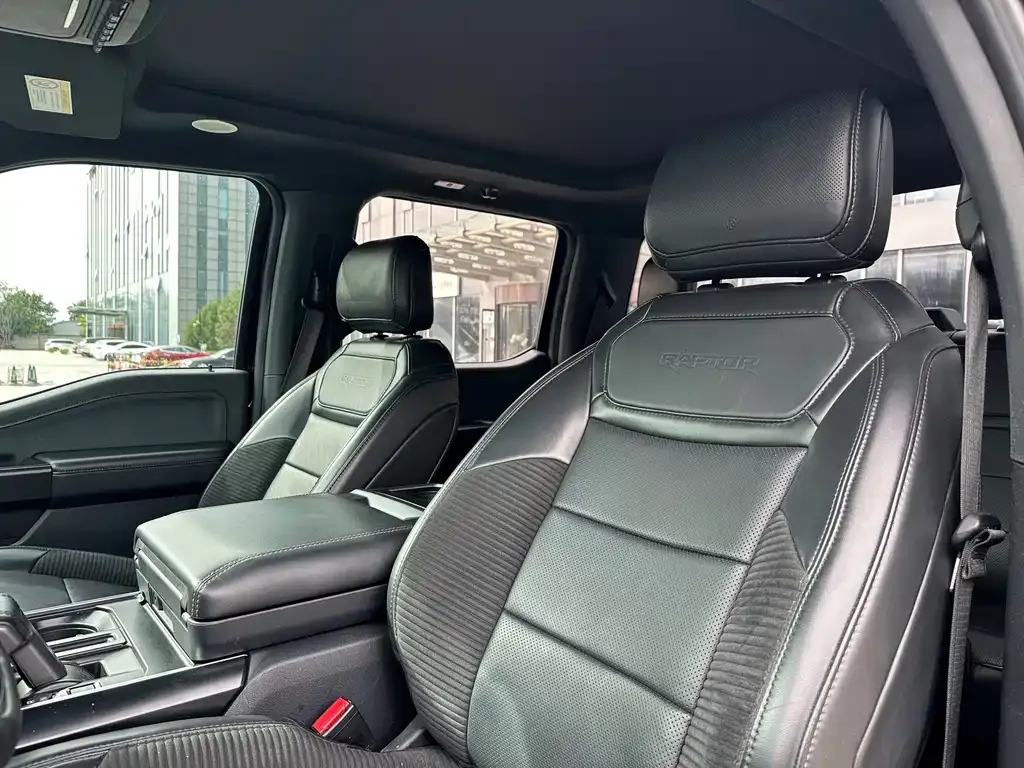 Ford F-150 Raptor — фото 7