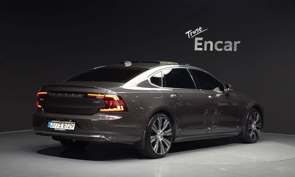 Volvo S90 — фото 3