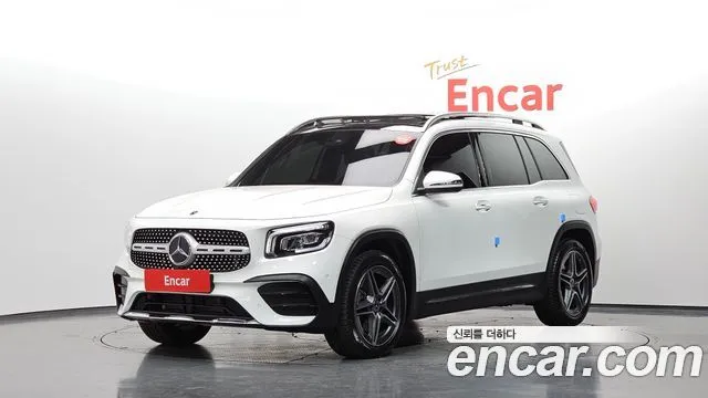 Mercedes-Benz GLB-Class — фото 1
