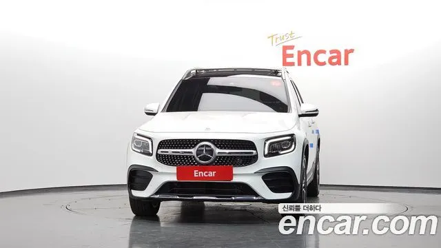 Mercedes-Benz GLB-Class — фото 2