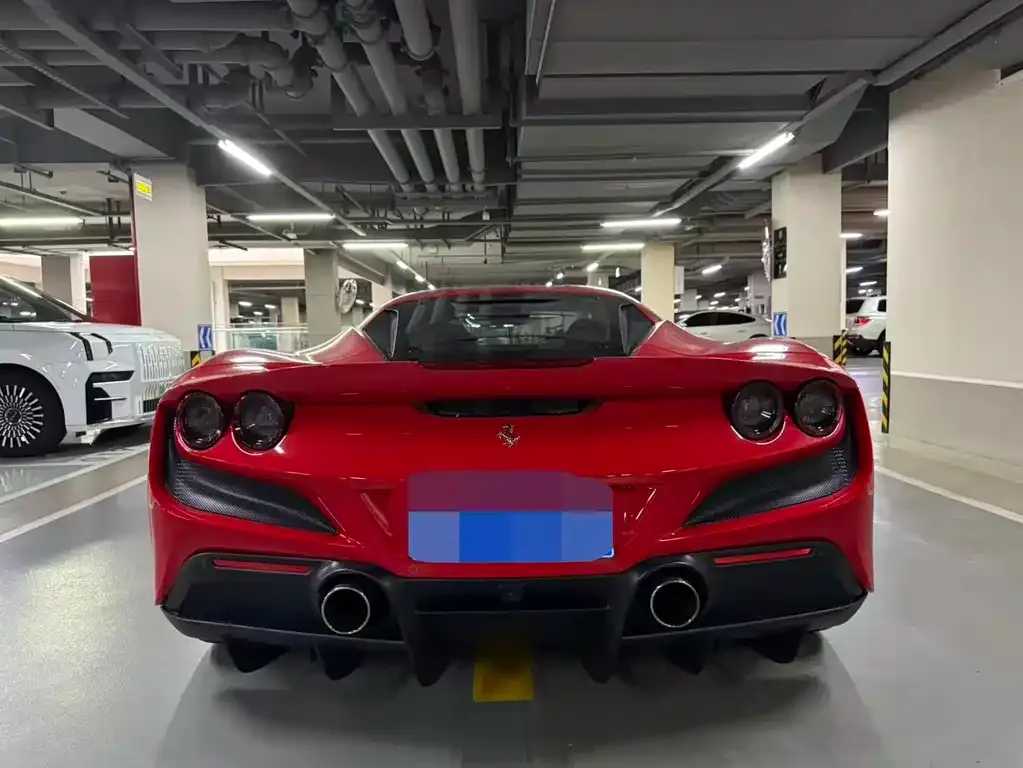 Ferrari F8 — фото 3