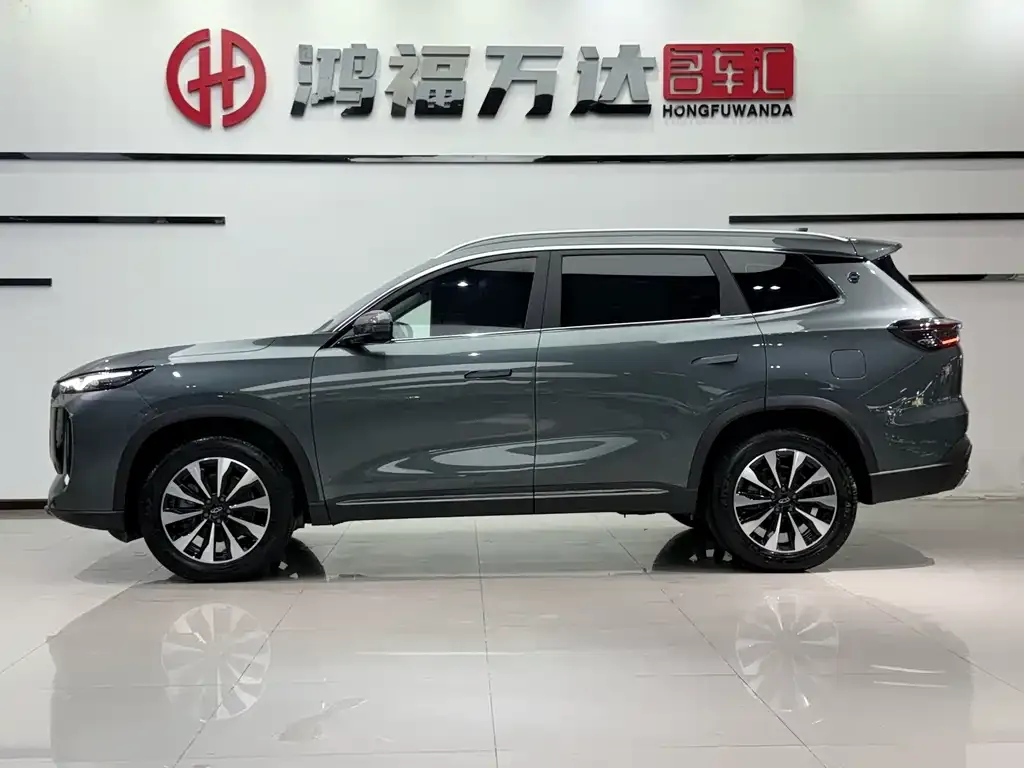 Chery Tiggo 8 PLUS — фото 2
