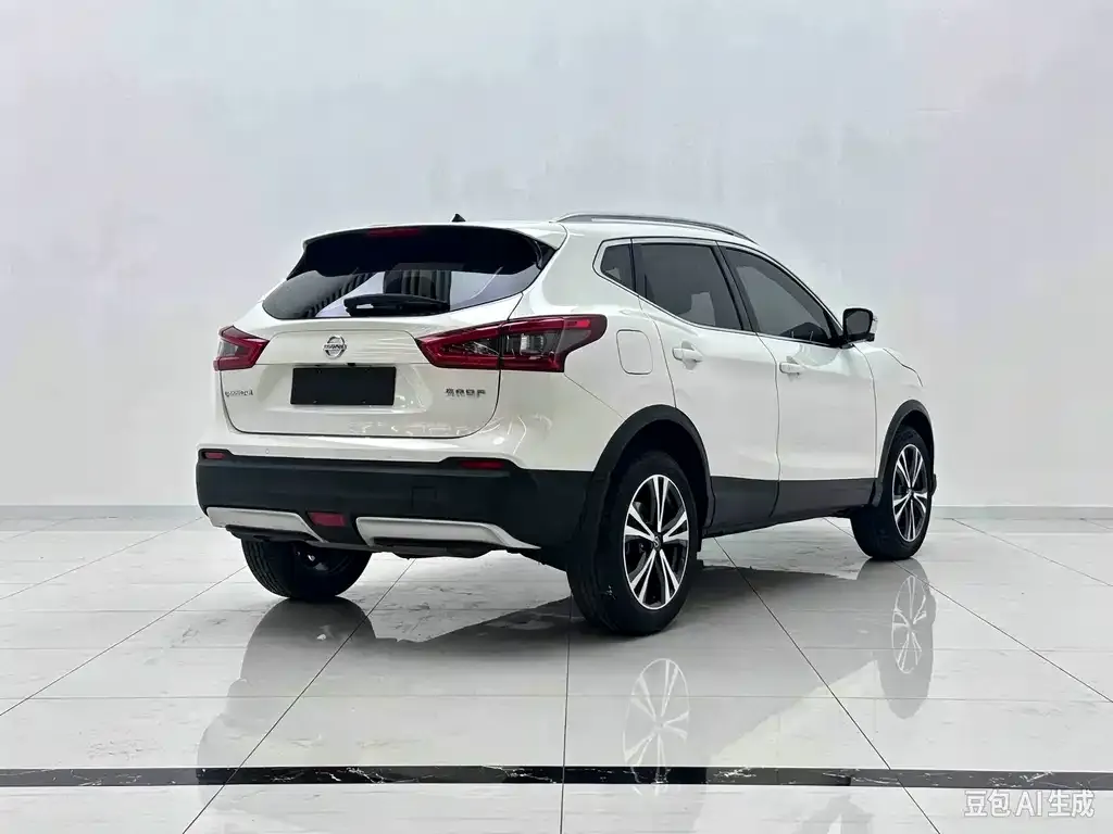Nissan Qashqai — фото 8