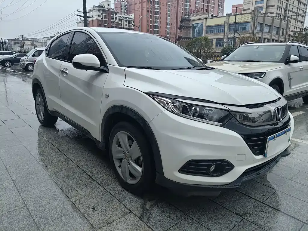 Honda Vezel — фото 3