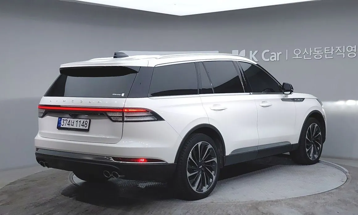 Lincoln Aviator — фото 3