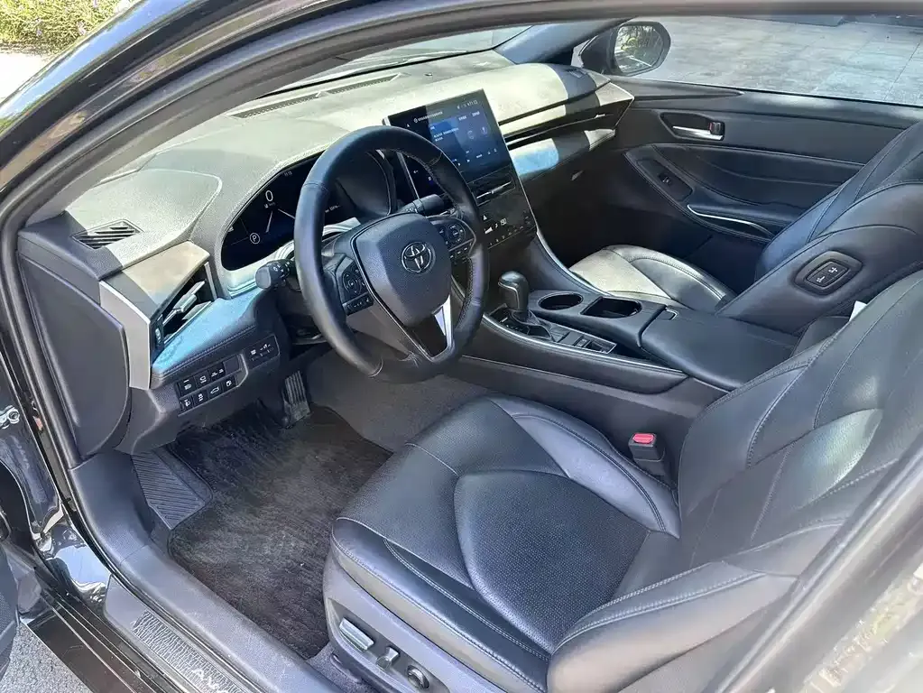 Toyota Avalon — фото 4