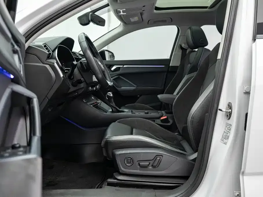 Audi Q3 Sportback — фото 7