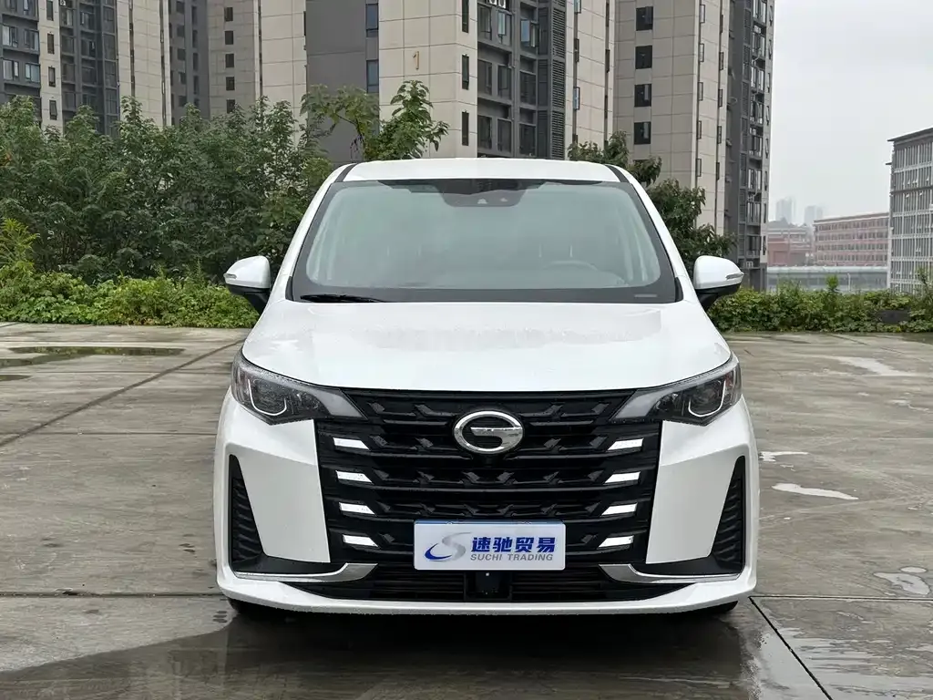 GAC Motor Trumpchi M6 — фото 4