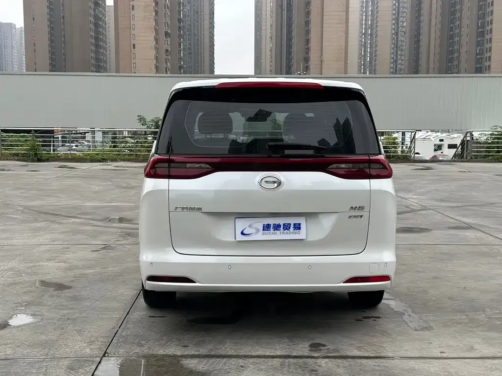 GAC Motor Trumpchi M6 — фото 10
