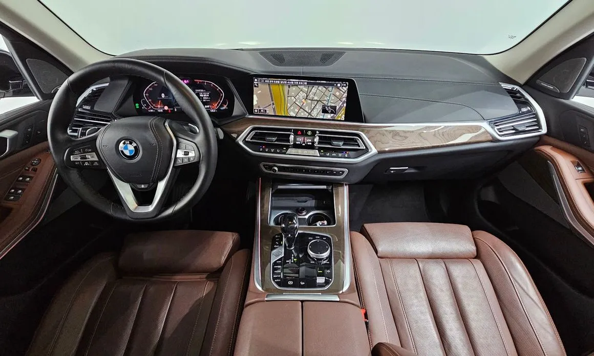 BMW X5 — фото 10