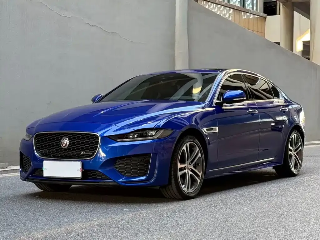 Jaguar XEL — фото 1