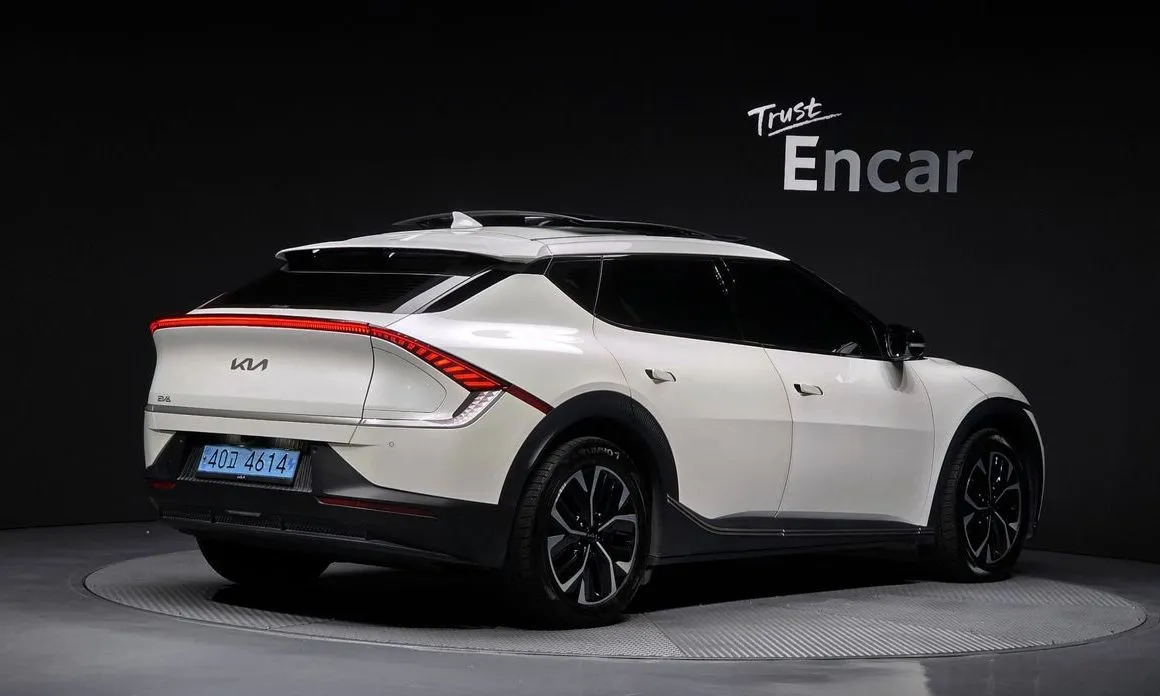 Kia EV6 — фото 2