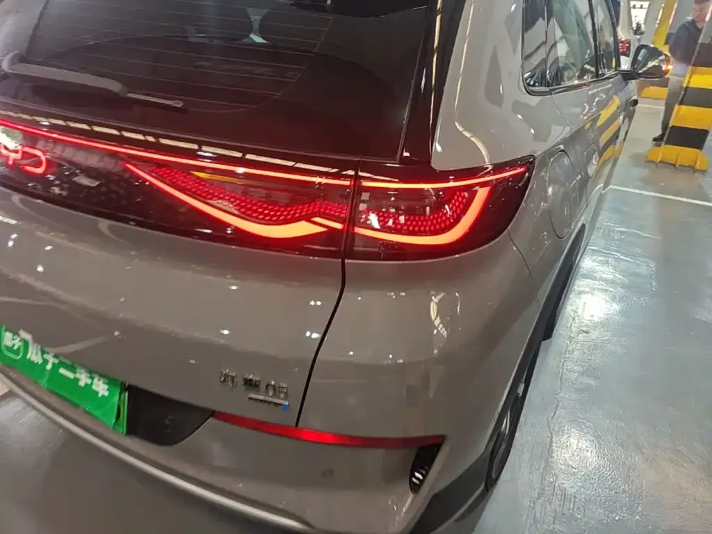 BYD Sealion 05 EV — фото 10