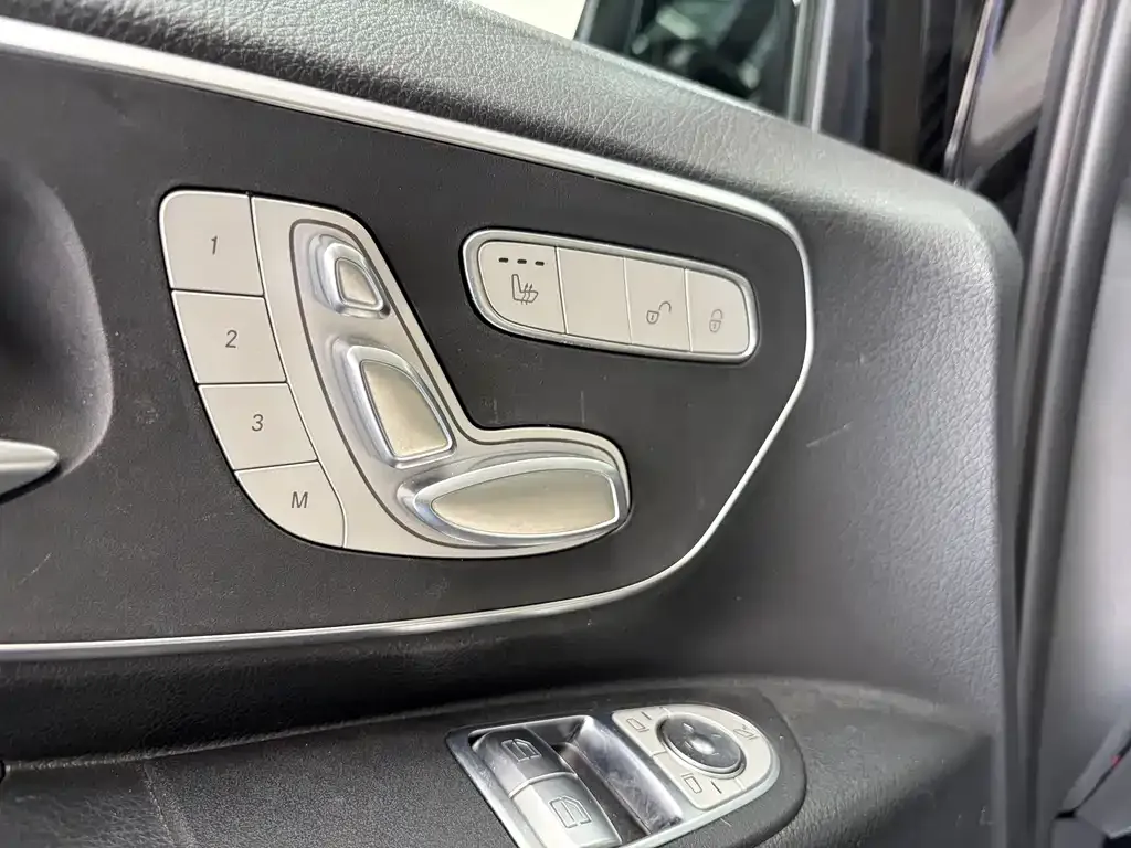Mercedes-Benz Vito — фото 6