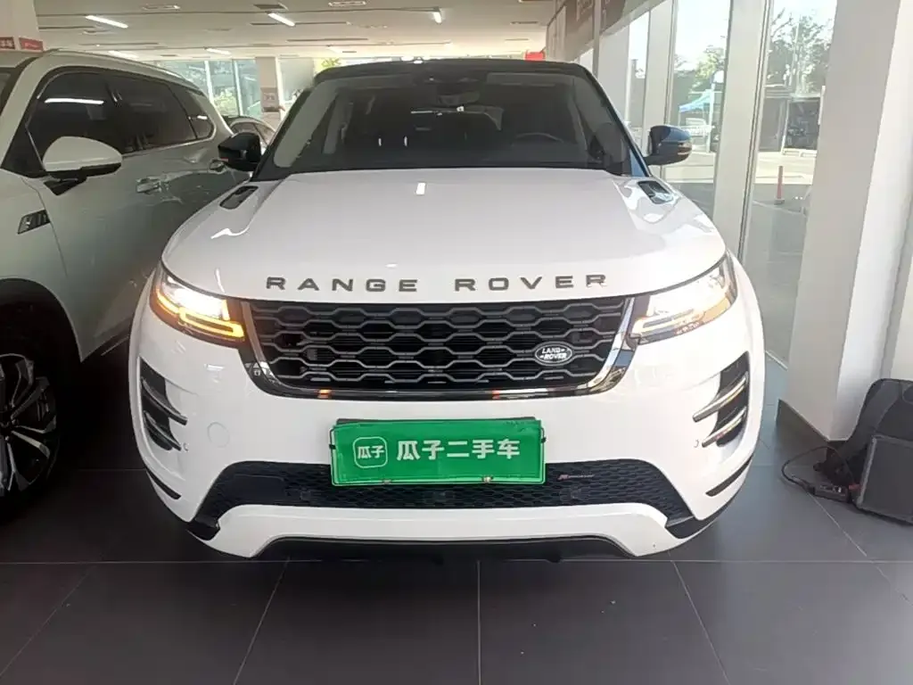 Land Rover Evoque PHEV — фото 6