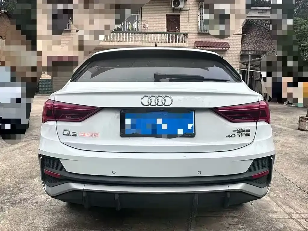 Audi Q3 Sportback — фото 3