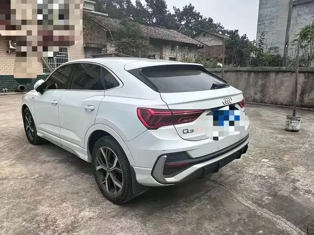 Audi Q3 Sportback — фото 7
