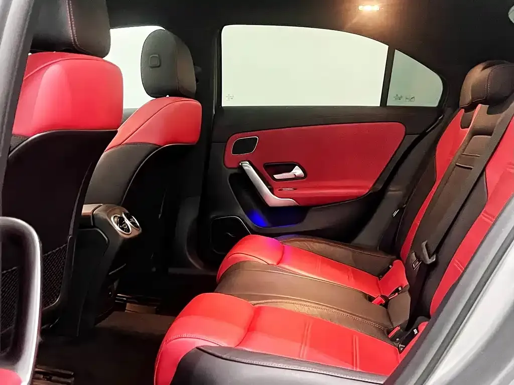 Mercedes-Benz A-Class AMG — фото 4