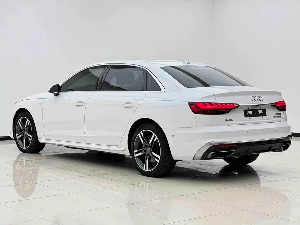 Audi A4L — фото 3