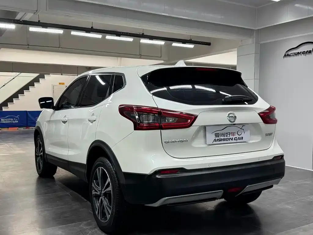 Nissan Qashqai — фото 3