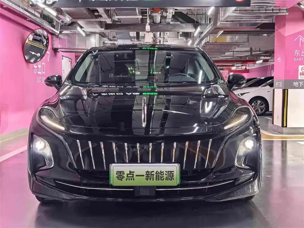 Hongqi E-QM5 — фото 8