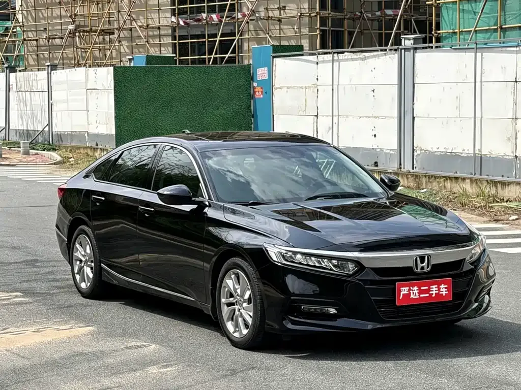 Honda Accord — фото 4