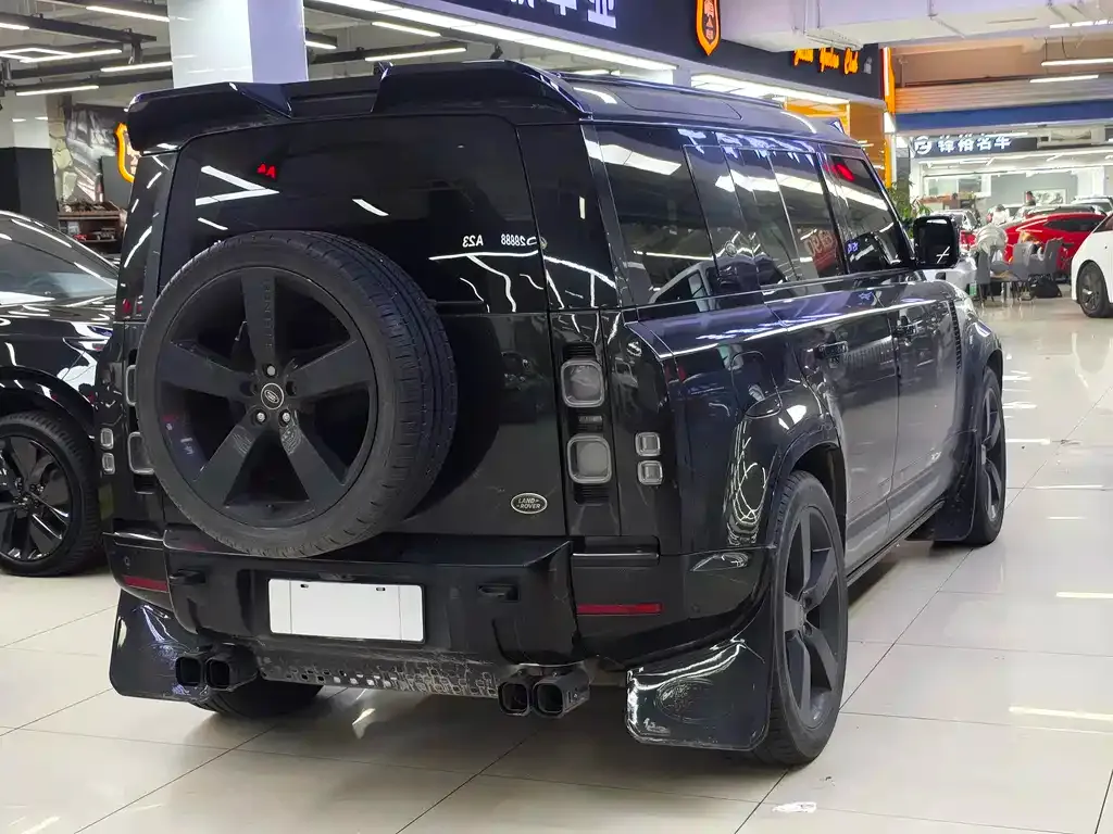 Land Rover Defender — фото 3