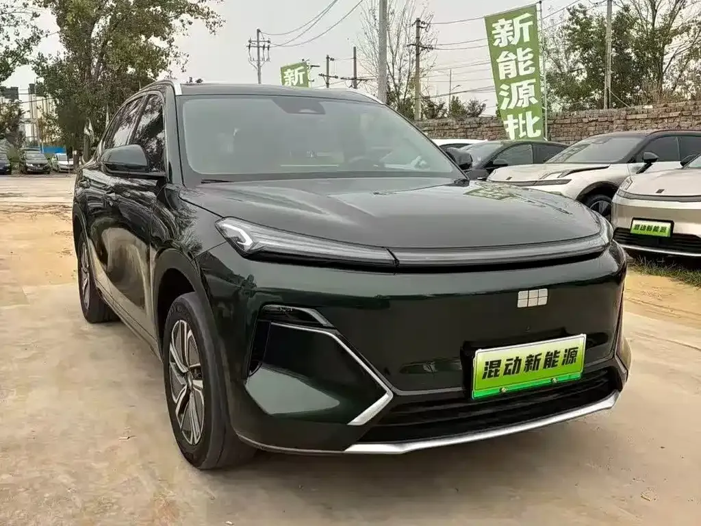 Geely Galaxy Xingjian 7 — фото 1