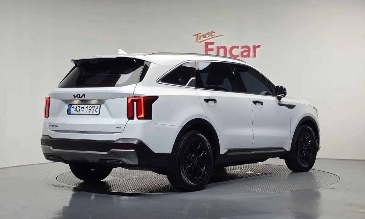 Kia Sorento — фото 4