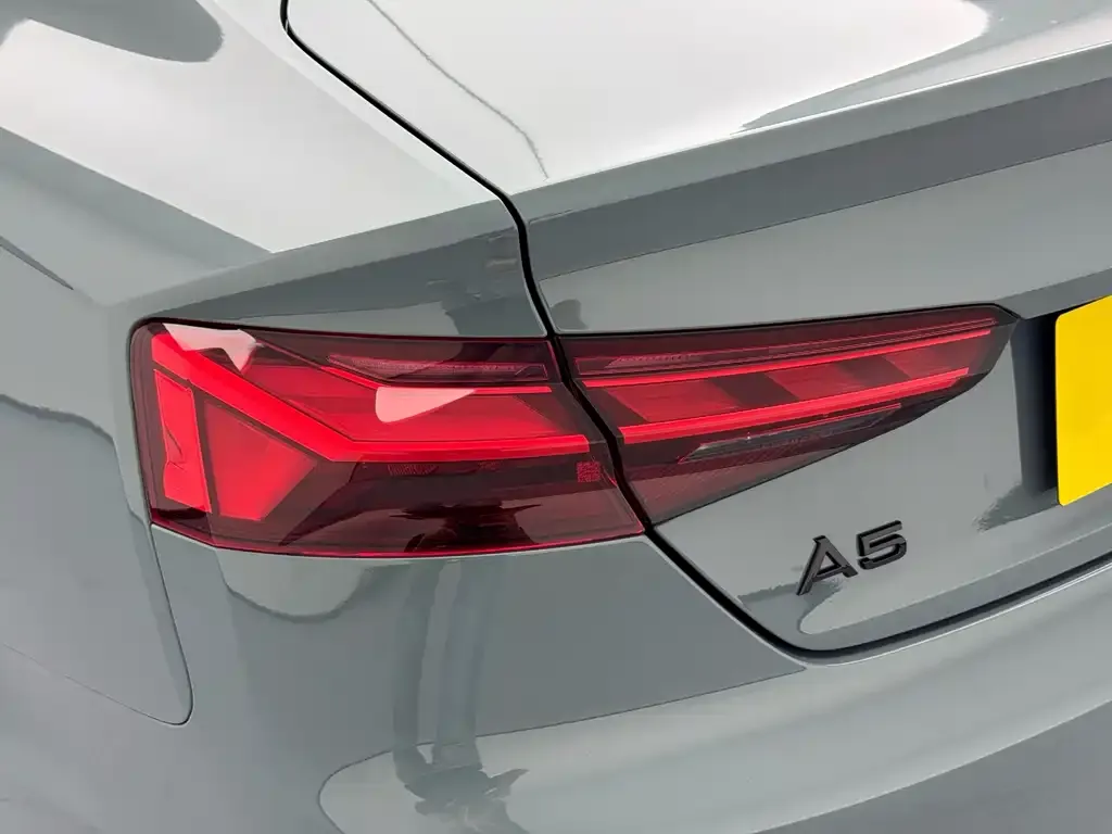 Audi A5 (Import) — фото 9