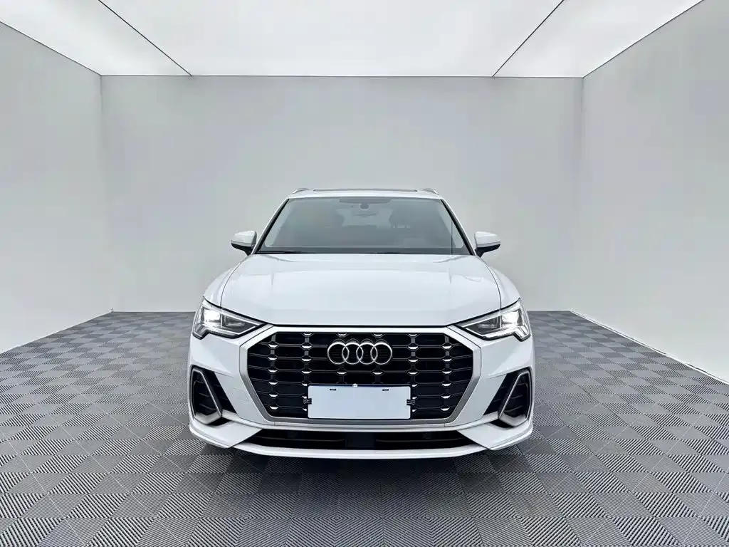 Audi Q3 — фото 5