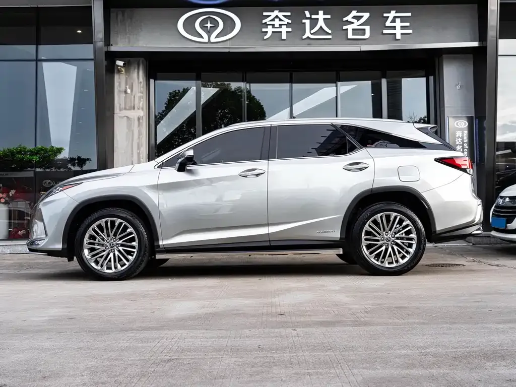 Lexus RX — фото 10